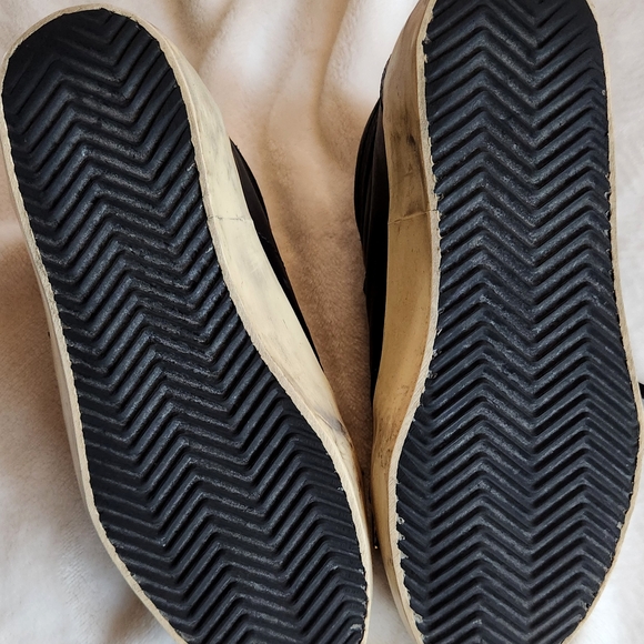 Womens Black & Gold Records Golden Goose Sneakers 35 US 5 - Picture 7 of 11